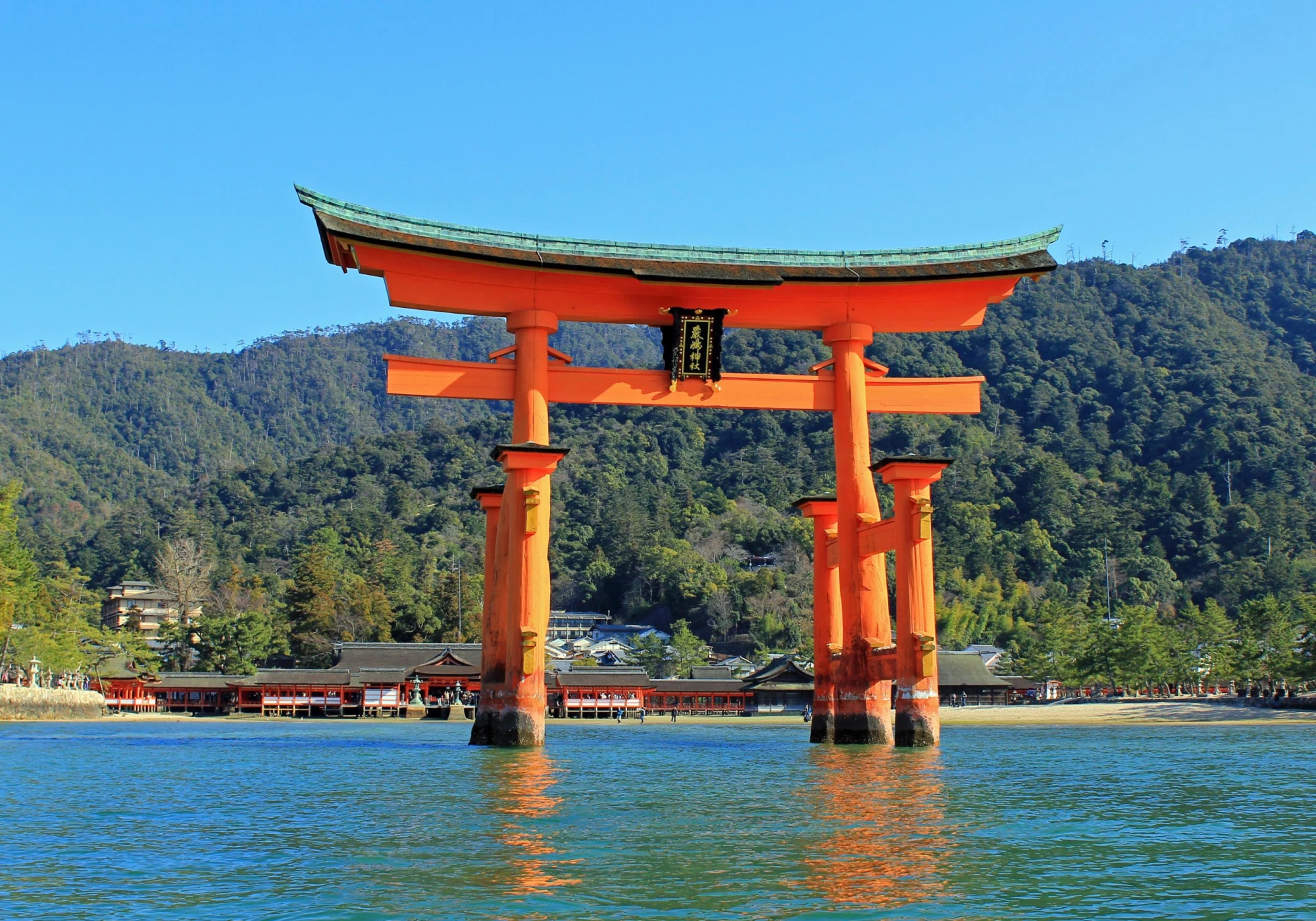 Photos of Itsukushima Shrine